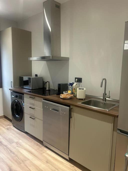 Coqueto Apartamento Cerca Del Casco Viejo Con Garaje Gratis Bilbao Exterior photo